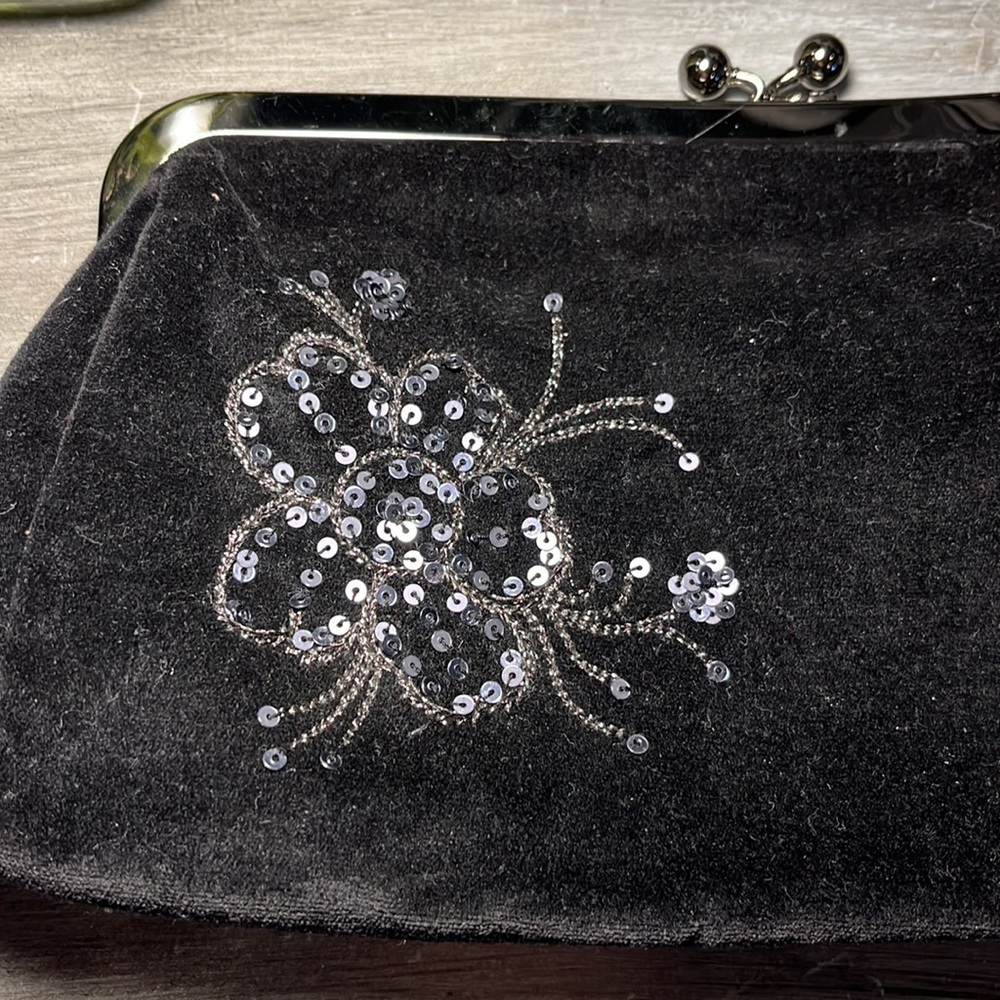 EXPRESS Black Velvet and Sequin Clutch Purse Evening Bag - Picture 3 of 5